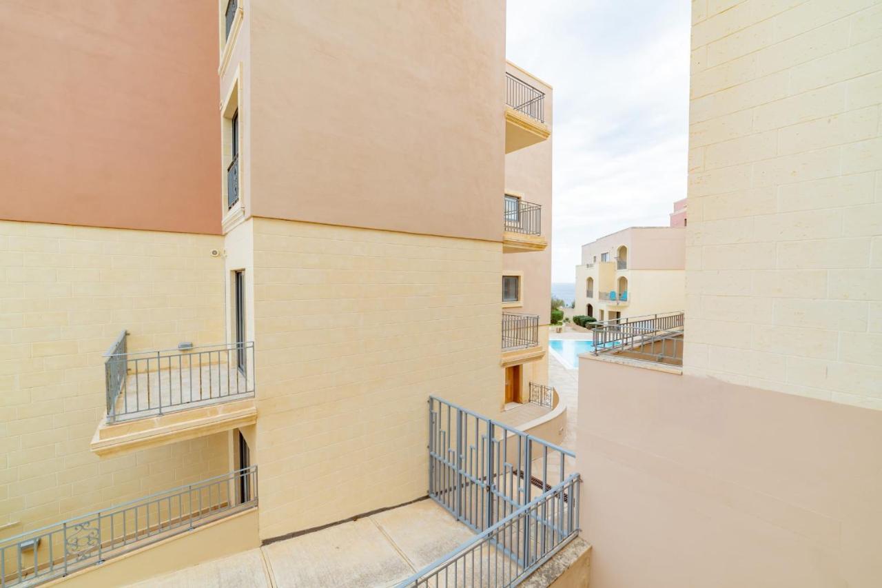 Luxury Seaview & Pool-Hosted By Sweetstay Mellieħa Exterior foto